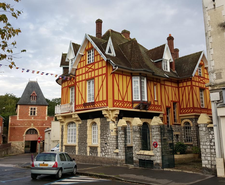 La Porte De Bretagne Péronne Exterior foto
